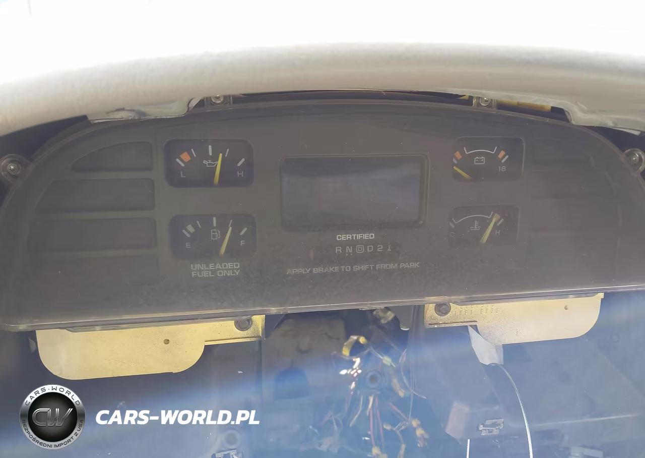 1996 Chevrolet Caprice - Impala Classic Ss VIN:1G1BL52P3TR104286 - 7
