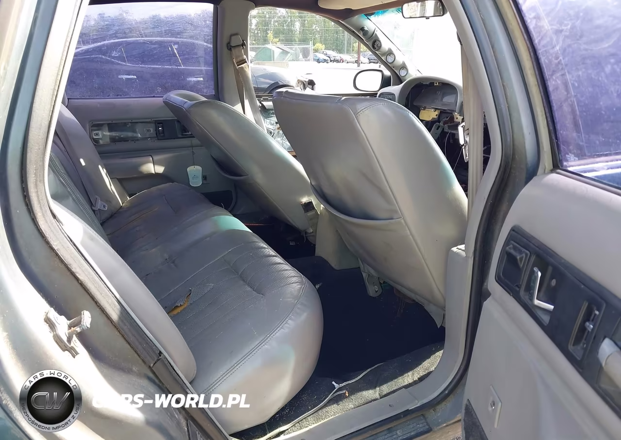 1996 Chevrolet Caprice - Impala Classic Ss VIN:1G1BL52P3TR104286 - 8