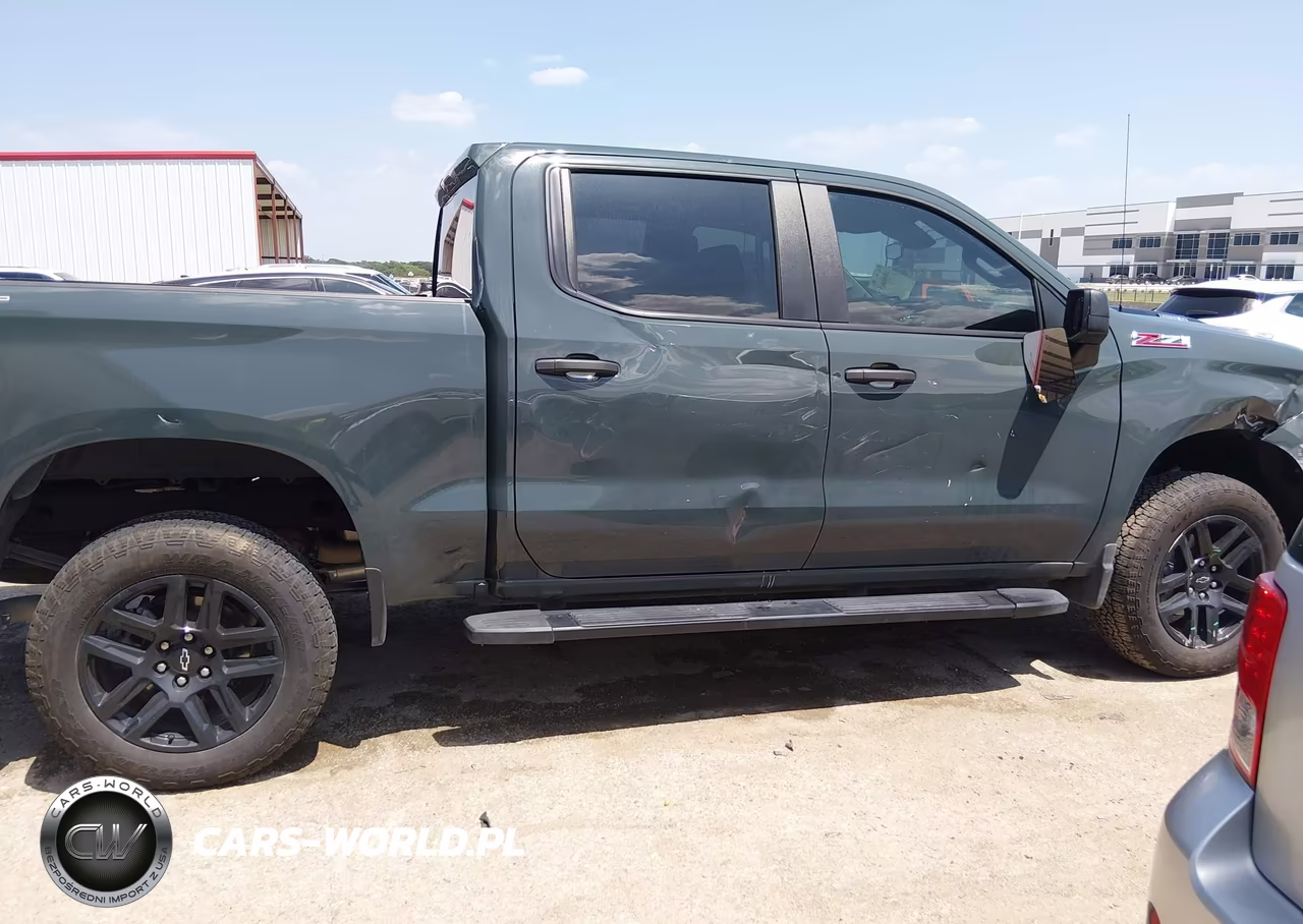 2025 Chevrolet Silverado 1500 4Wd Short Bed Custom Trail Boss VIN:3GCPKCEK9SG318900 - 13