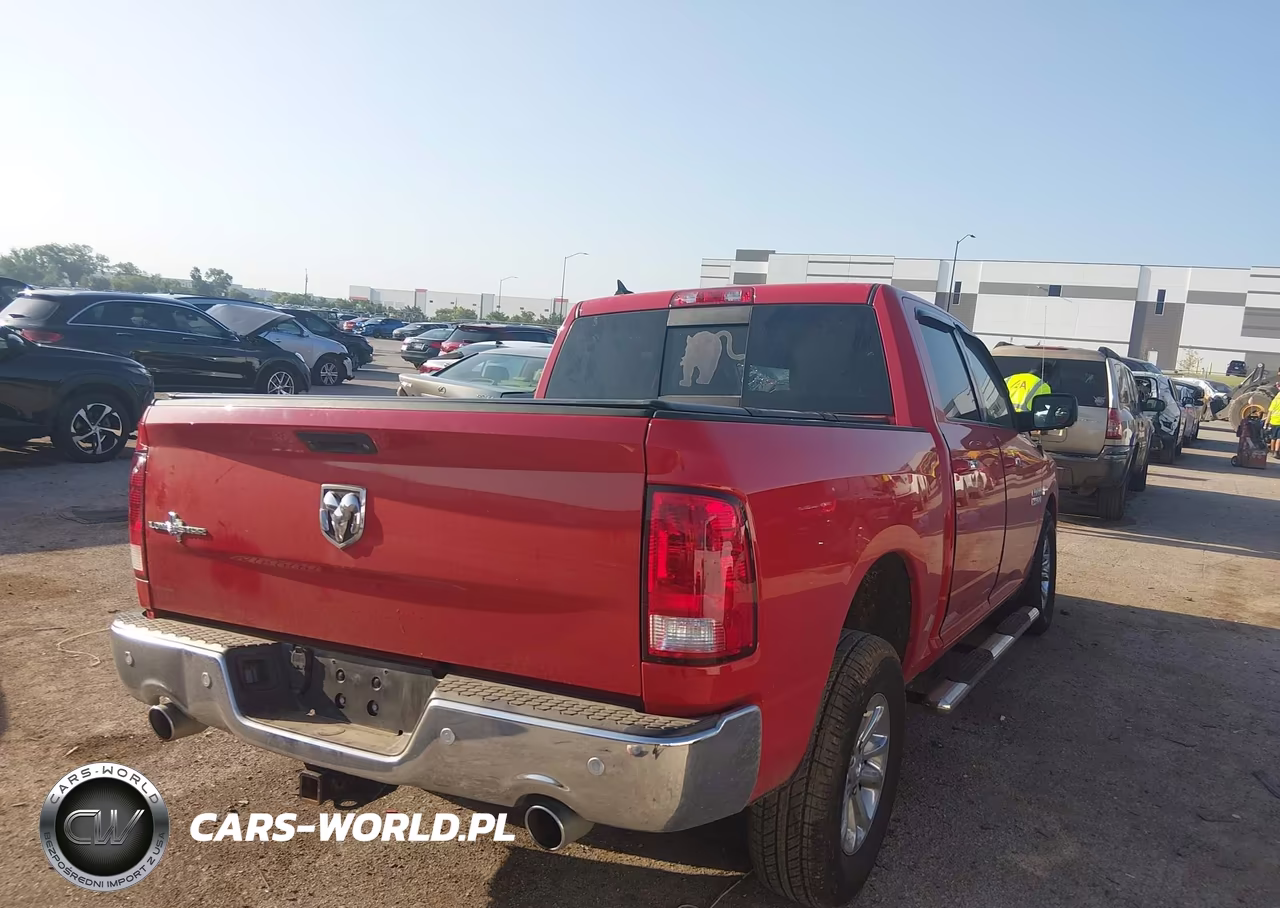 2015 Ram 1500 Lone Star VIN:1C6RR6LT0FS769897 - 4