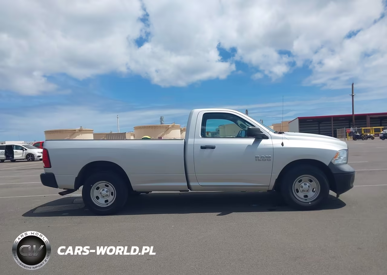2018 Ram 1500 Tradesman 4X2 8' Box VIN:3C6JR6DG5JG323596 - 13