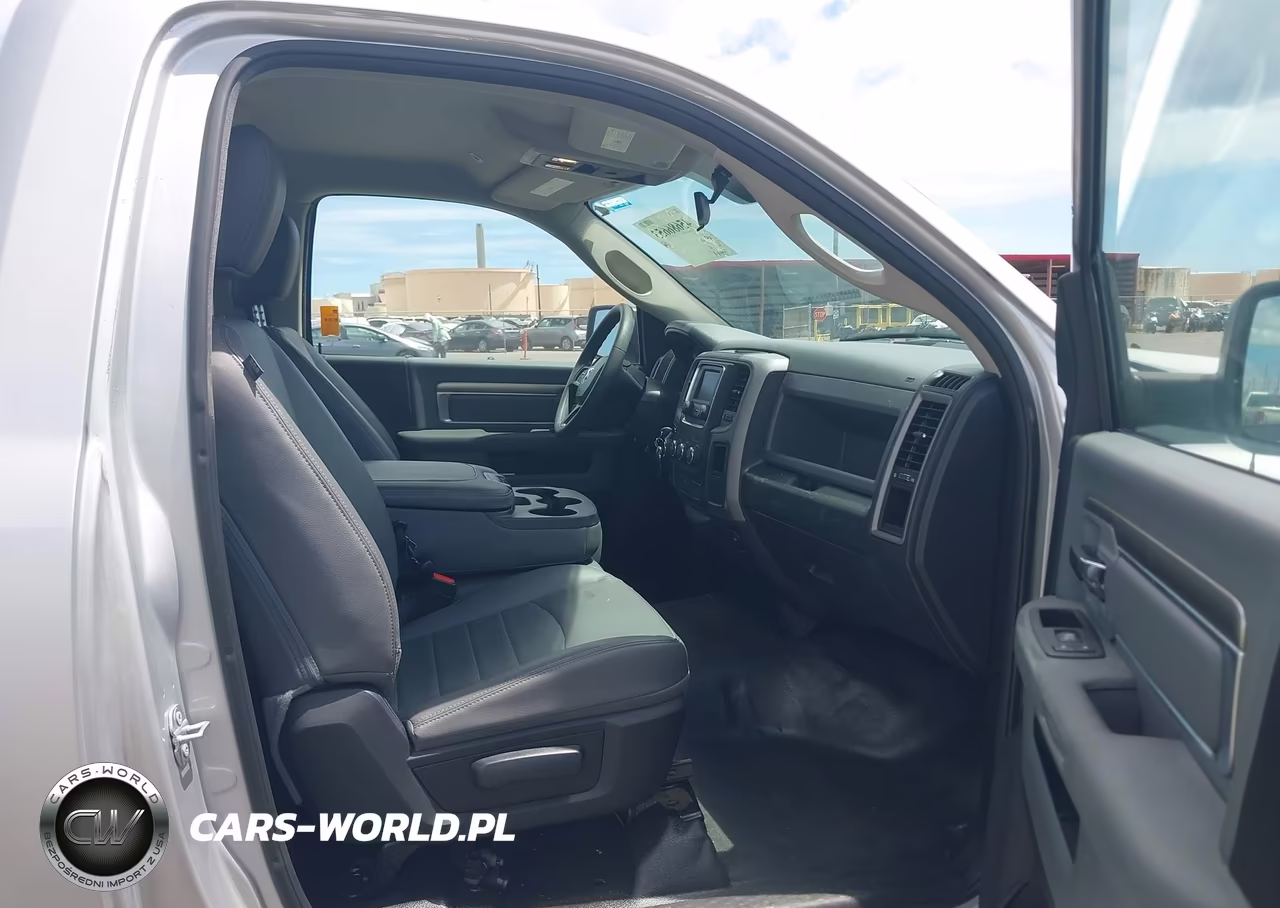 2018 Ram 1500 Tradesman 4X2 8' Box VIN:3C6JR6DG5JG323596 - 5