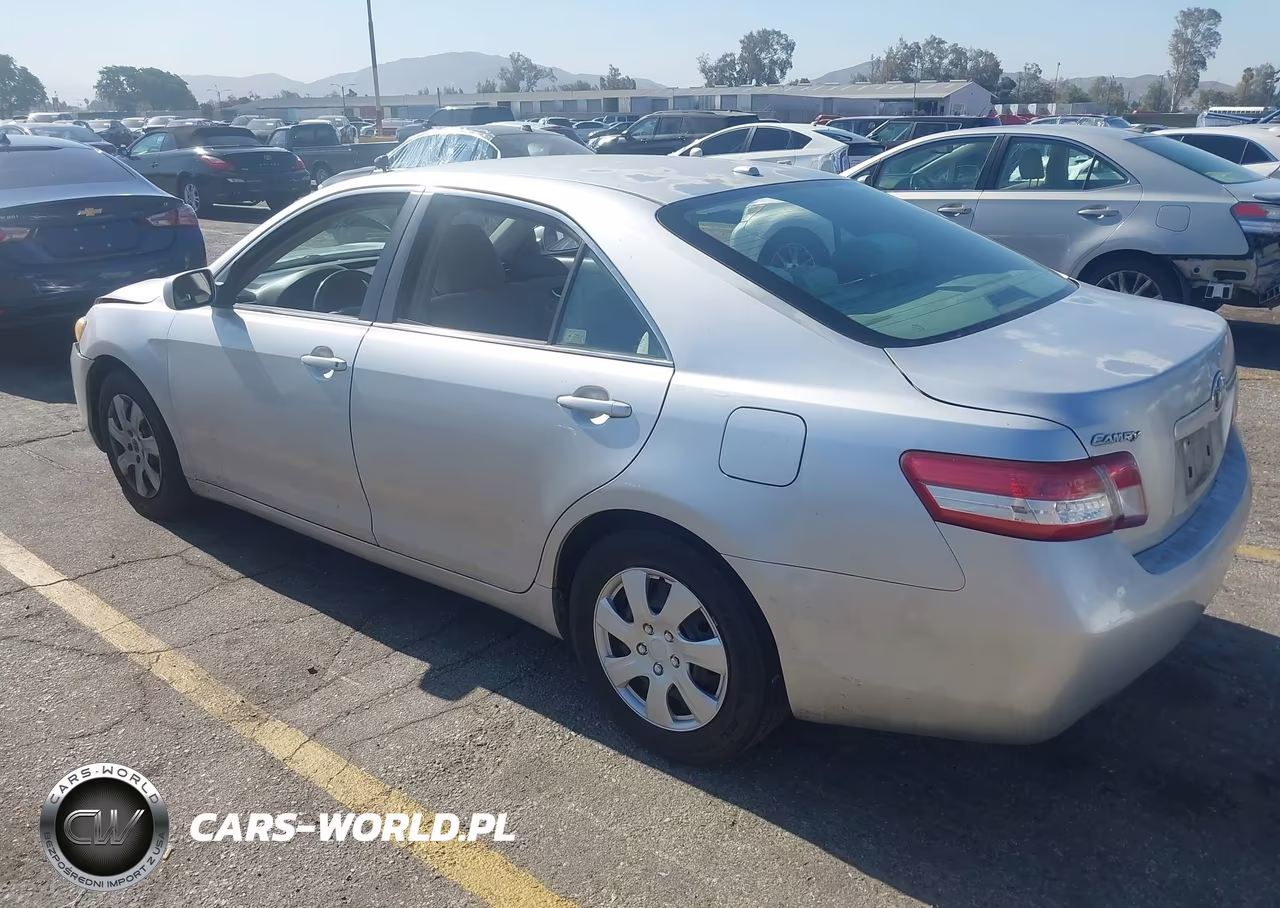 2011 Toyota Camry Le VIN:4T1BF3EK6BU699595 - 3