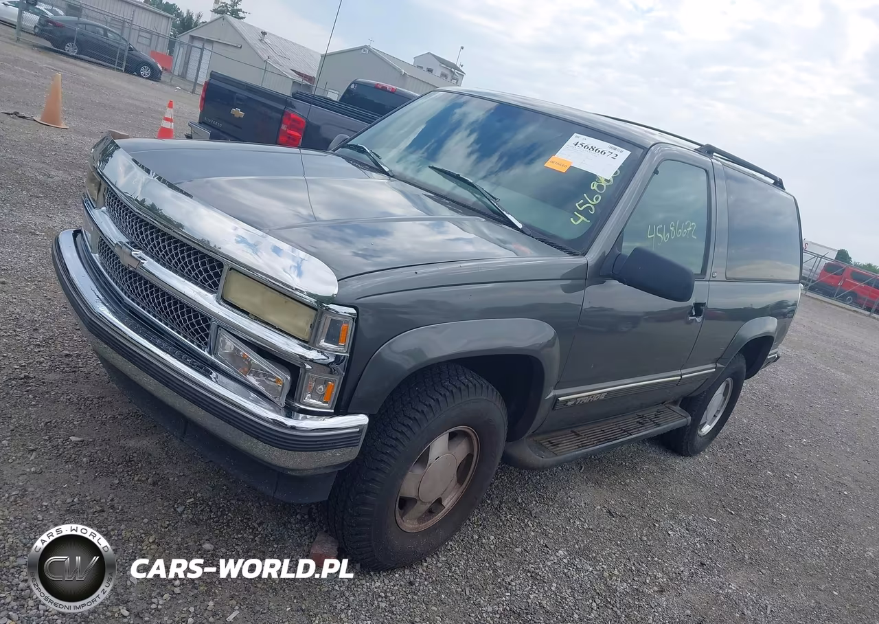 1999 Chevrolet Tahoe VIN:3GNEK18R5XG150692 - 2