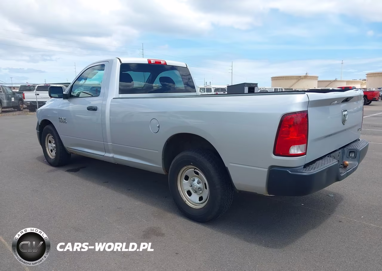 2018 Ram 1500 Tradesman 4X2 8' Box VIN:3C6JR6DG2JG323586 - 3