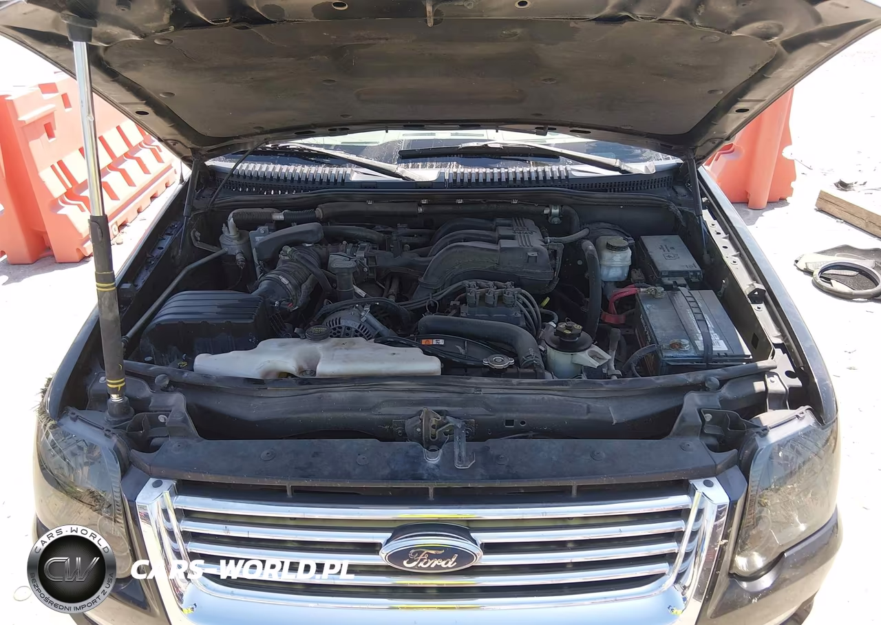 2007 Ford Explorer Xlt VIN:1FMEU63E07UA92939 - 10