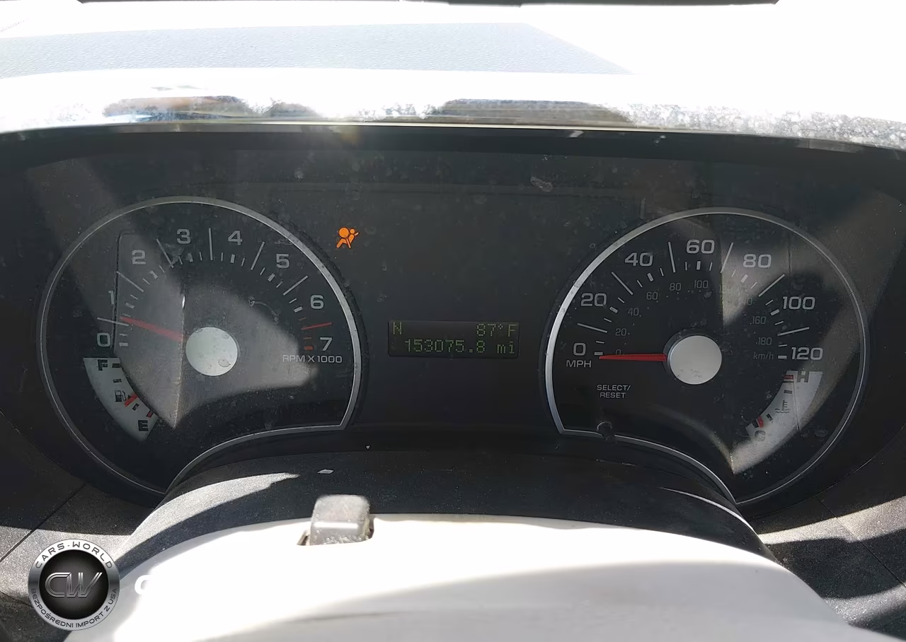 2007 Ford Explorer Xlt VIN:1FMEU63E07UA92939 - 7