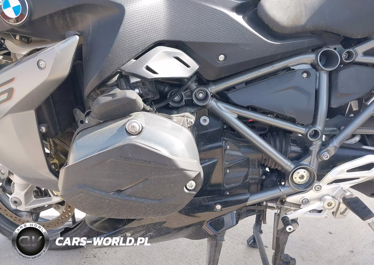 2016 BMW R1200 Rs VIN:WB10A1504GZ379096 - 9