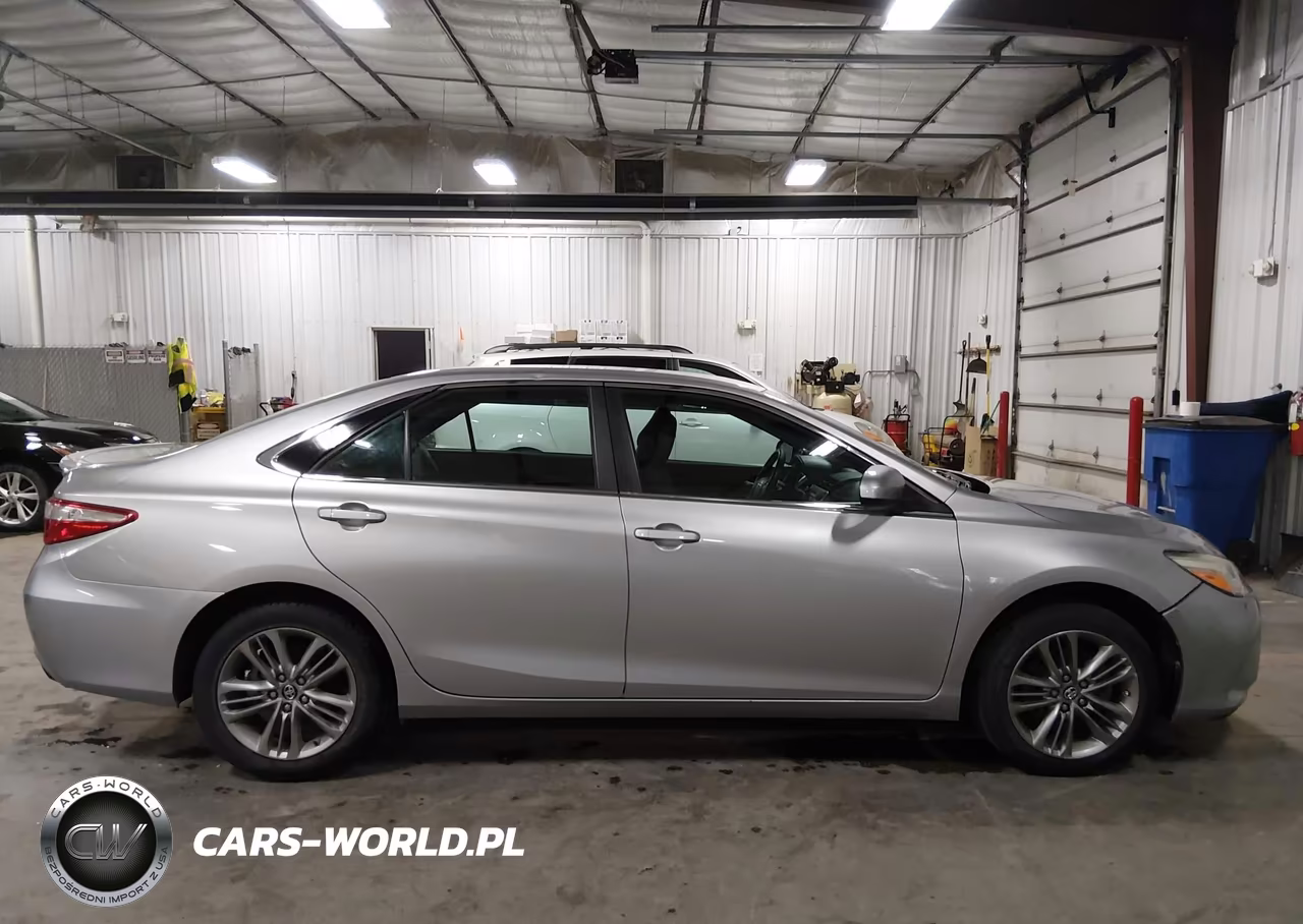 2016 Toyota Camry Se VIN:4T1BF1FK0GU201756 - 13