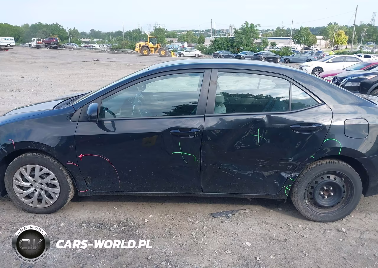 2017 Toyota Corolla Le VIN:2T1BURHE9HC787114 - 6