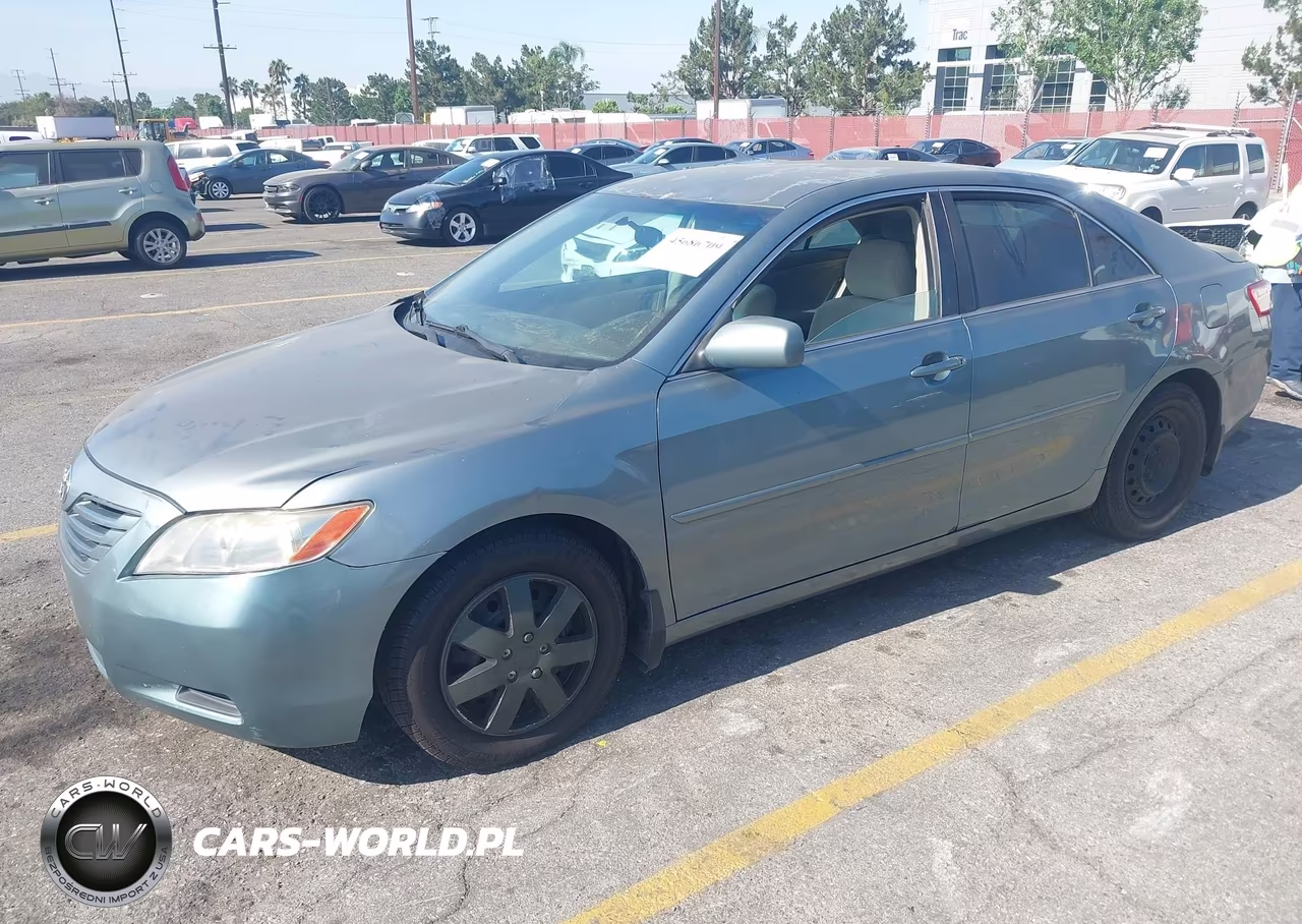 2009 Toyota Camry Le VIN:4T4BE46KX9R135536 - 2