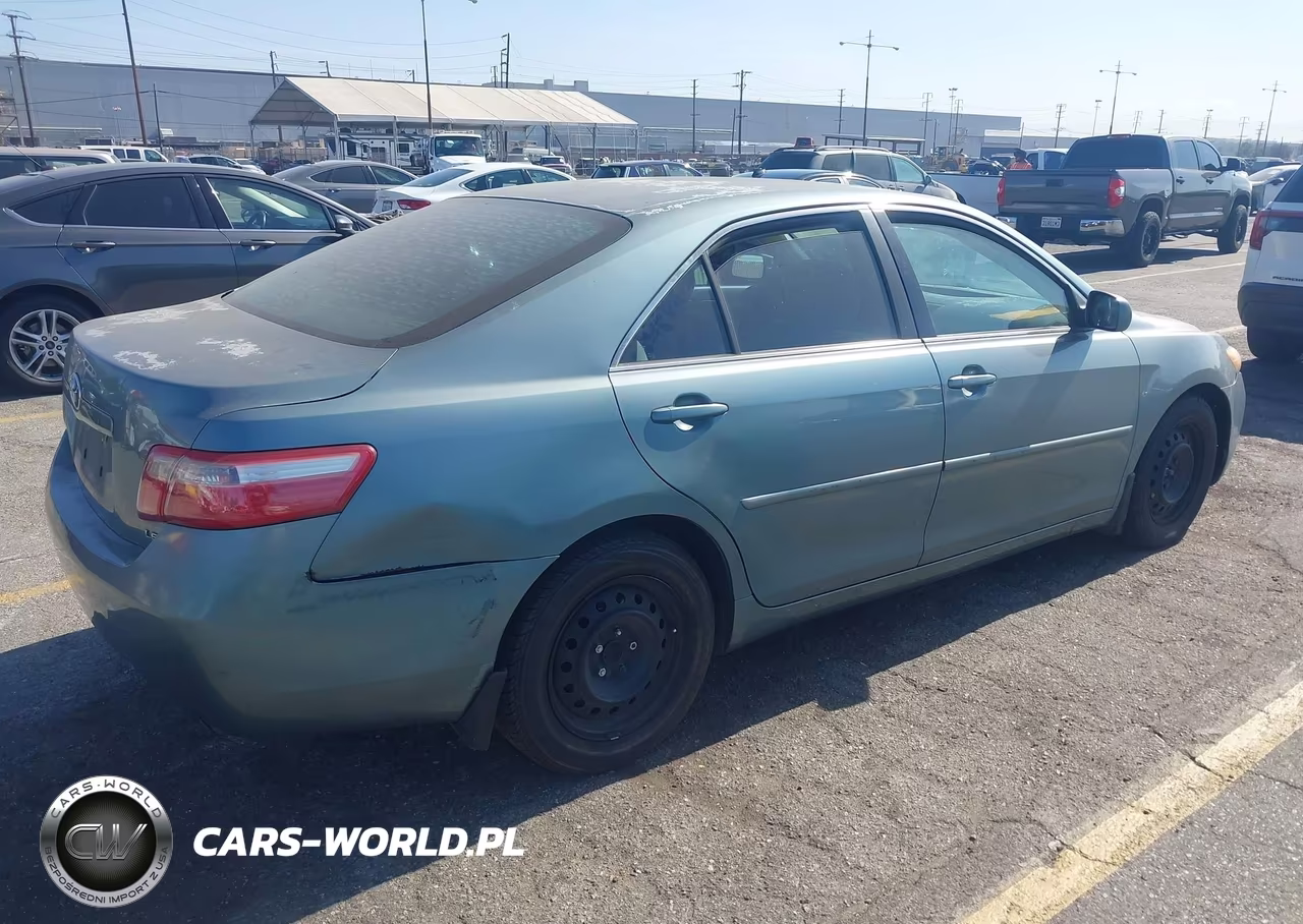2009 Toyota Camry Le VIN:4T4BE46KX9R135536 - 4
