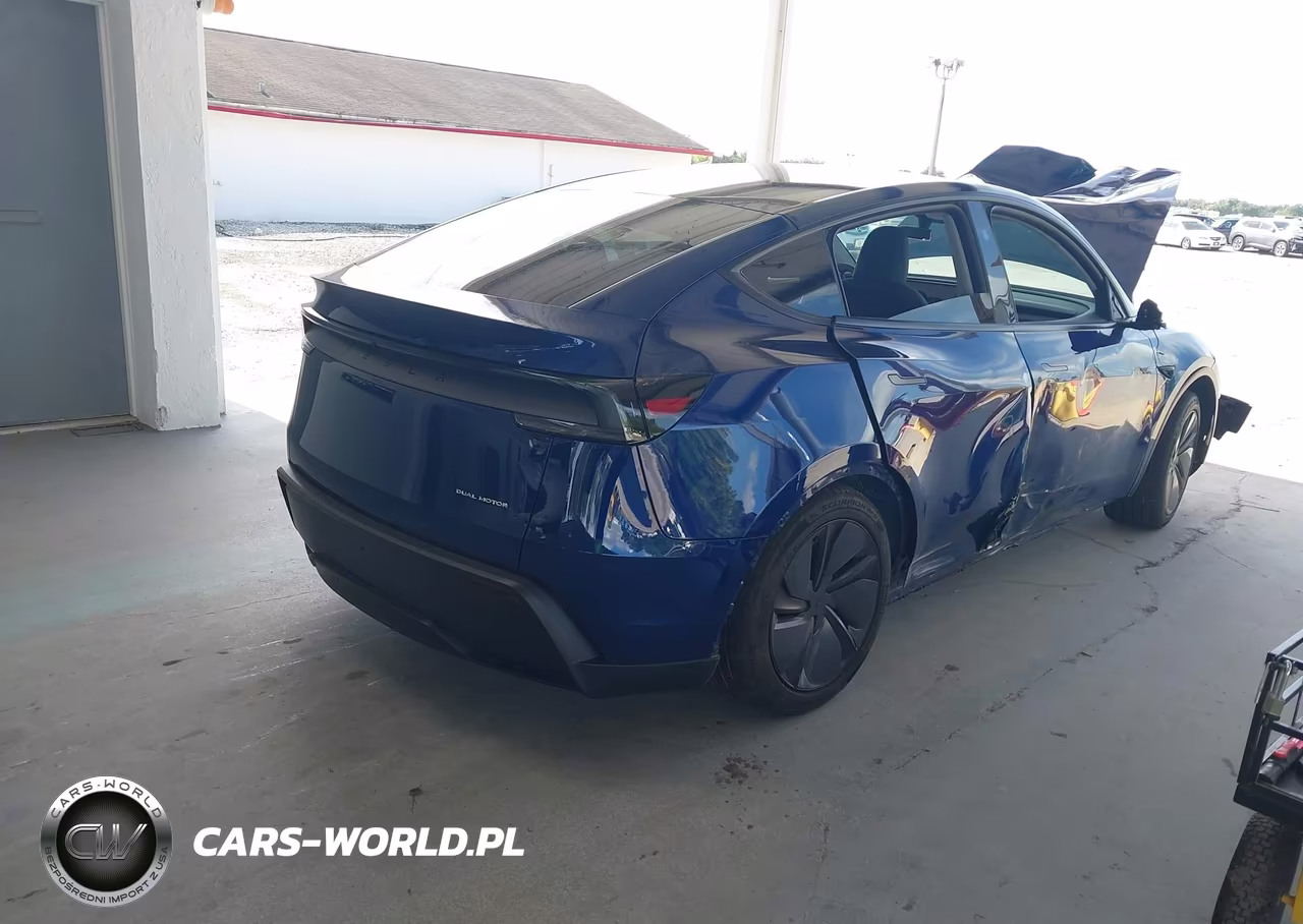 2026 Tesla Model Y All-Wheel Drive-Long Range Launch Series-Premium All-Wheel Drive VIN:7SAYGDEE0TA464311 - 4