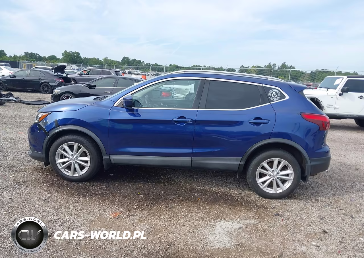 NISSAN ROGUE SPOR VIN:JN1BJ1CR4HW112639 - 14