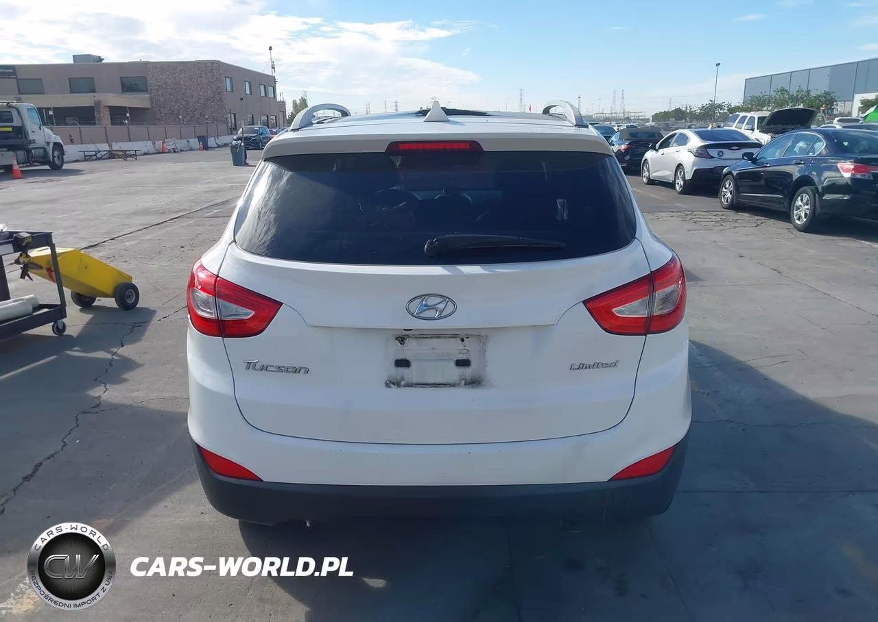 2015 Hyundai Tucson Limited VIN:KM8JU3AG3FU027986 - 16