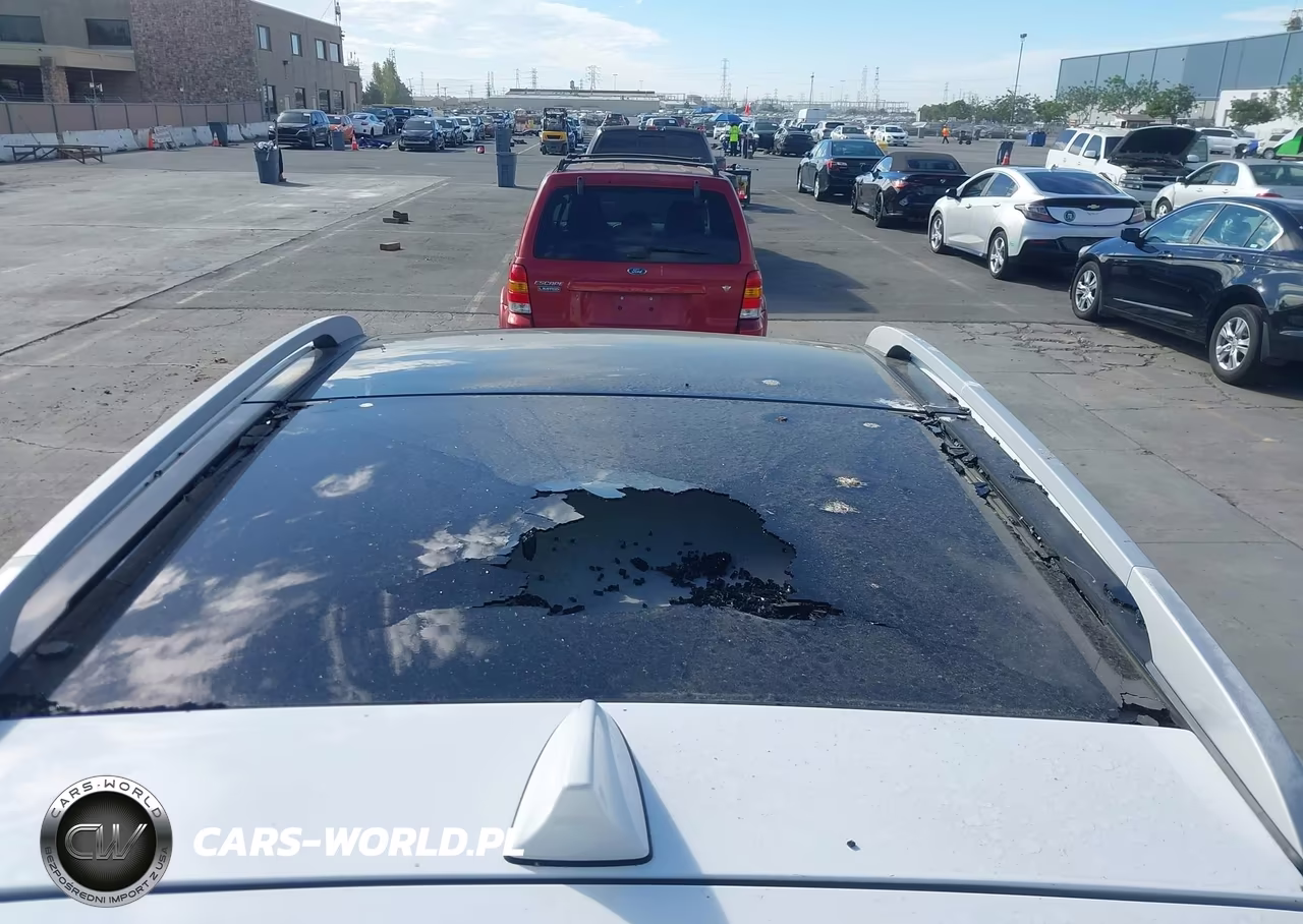 2015 Hyundai Tucson Limited VIN:KM8JU3AG3FU027986 - 6