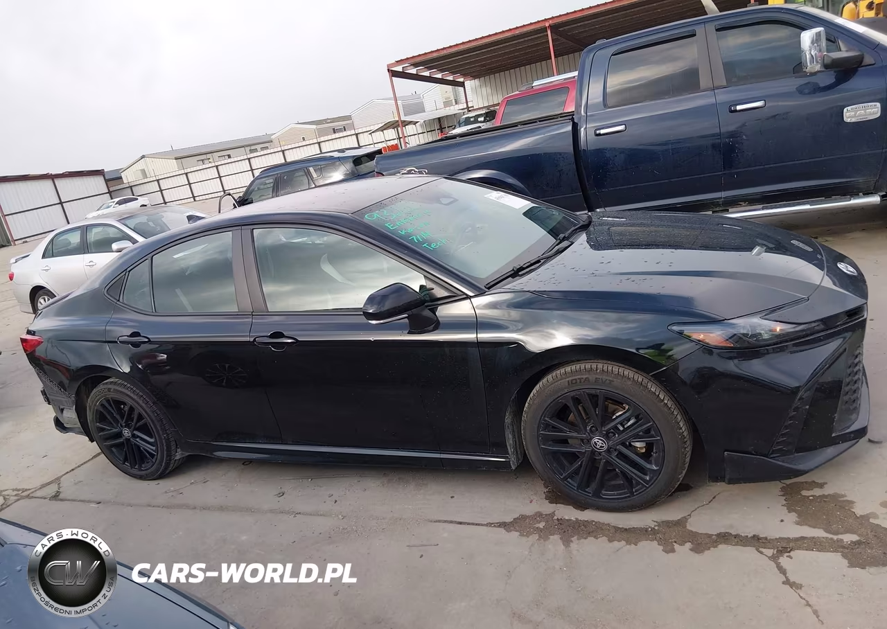 2025 Toyota Camry Se VIN:4T1DAACK1SU087531 - 13