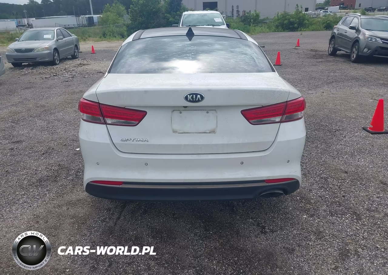 2018 Kia Optima Ex VIN:5XXGU4L31JG209666 - 17