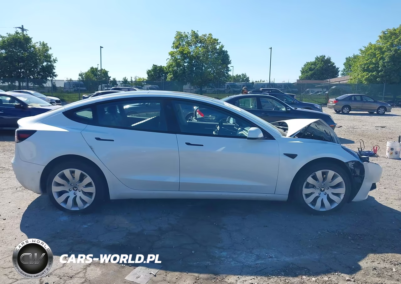 2022 Tesla Model 3 Long Range Dual Motor All-Wheel Drive VIN:5YJ3E1EB2NF151672 - 12