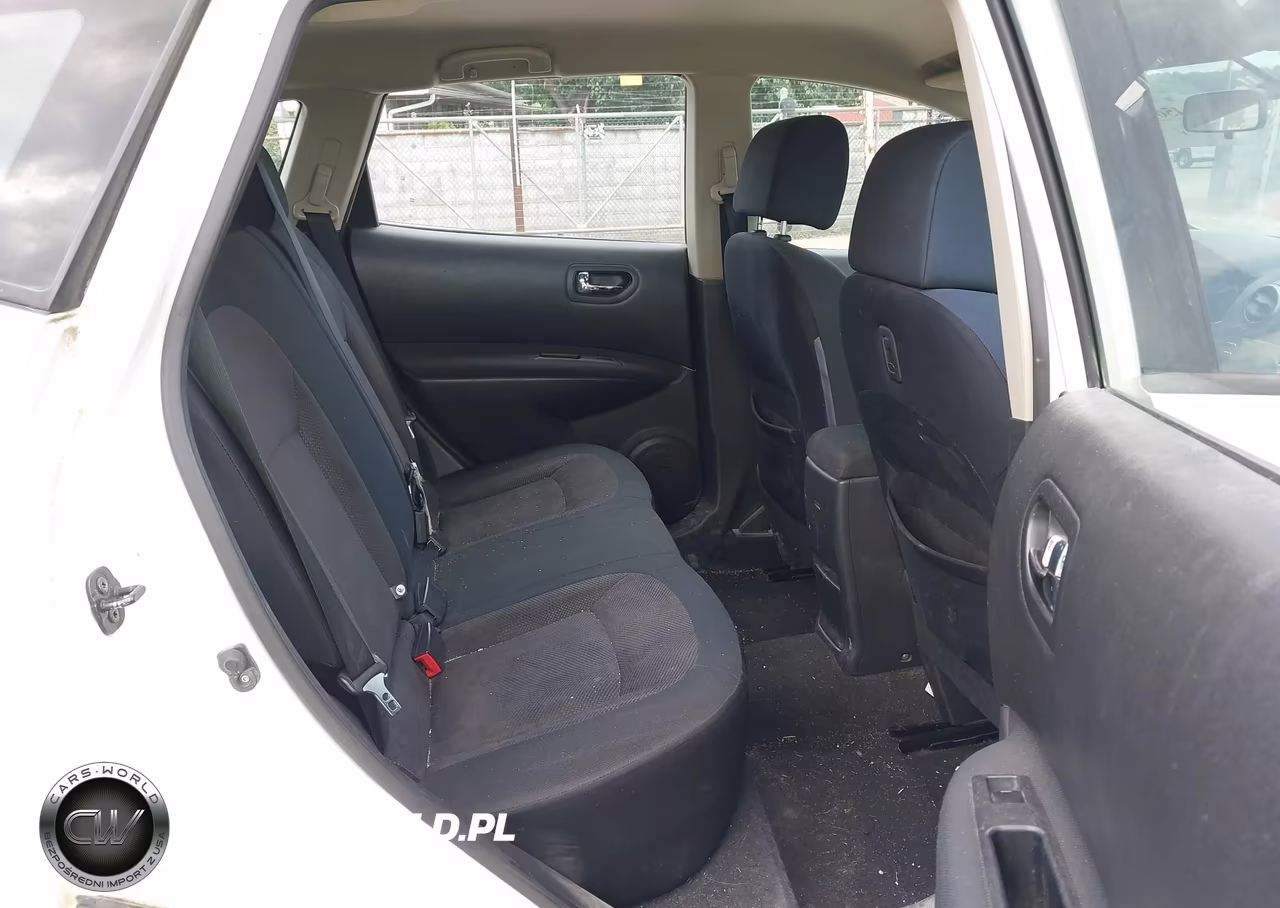 2014 Nissan Rogue Select S VIN:JN8AS5MV2EW721186 - 8