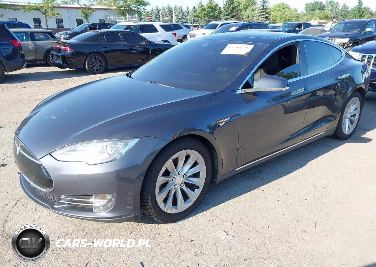 2015 Tesla Model S VIN:5YJSA1H24FF098185 - 2