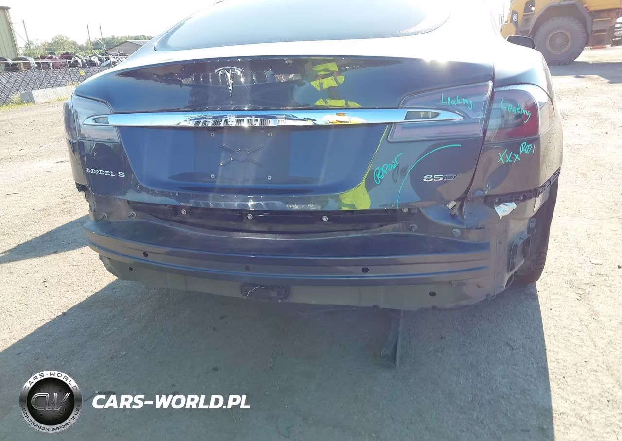2015 Tesla Model S VIN:5YJSA1H24FF098185 - 20