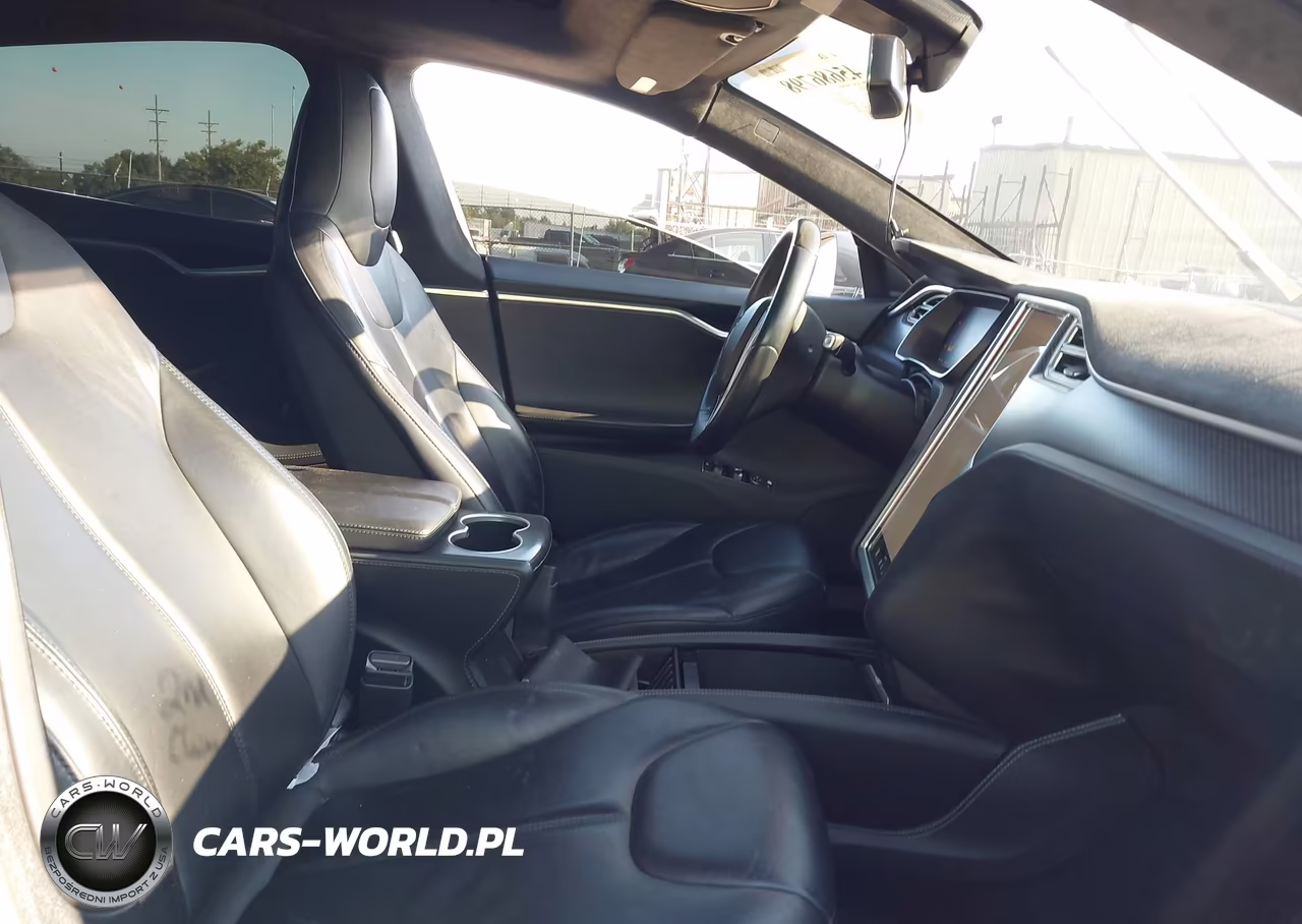2015 Tesla Model S VIN:5YJSA1H24FF098185 - 5