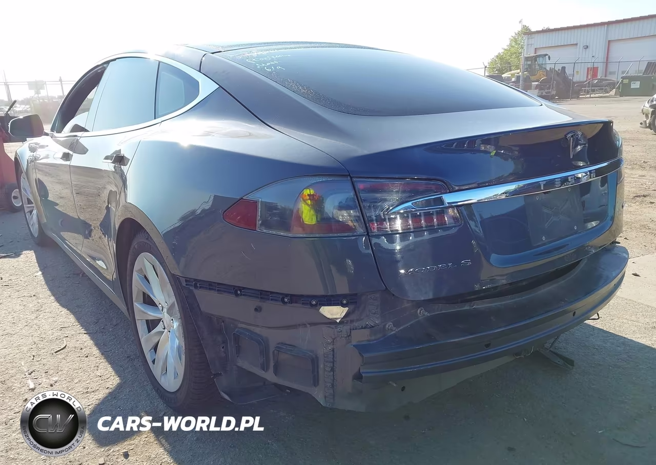 2015 Tesla Model S VIN:5YJSA1H24FF098185 - 6
