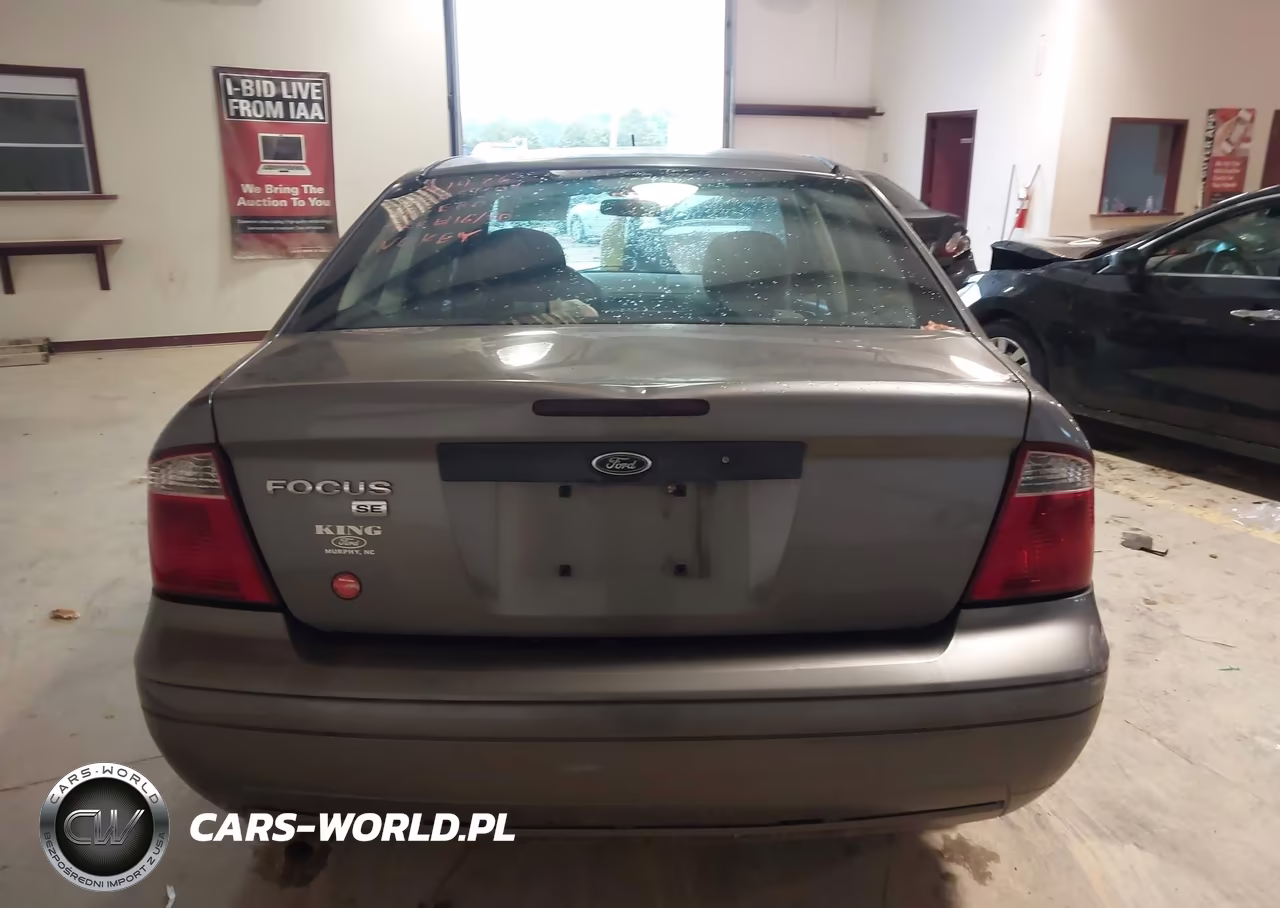 2007 Ford Focus S-Se-Ses VIN:1FAHP34NX7W112906 - 16