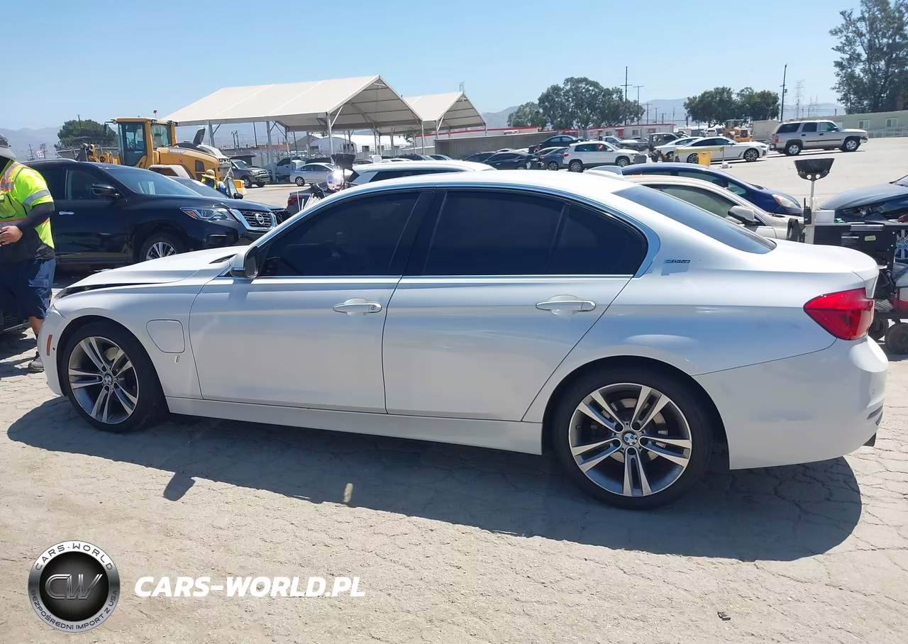 2017 BMW 330E Iperformance VIN:WBA8E1C30HA156283 - 14