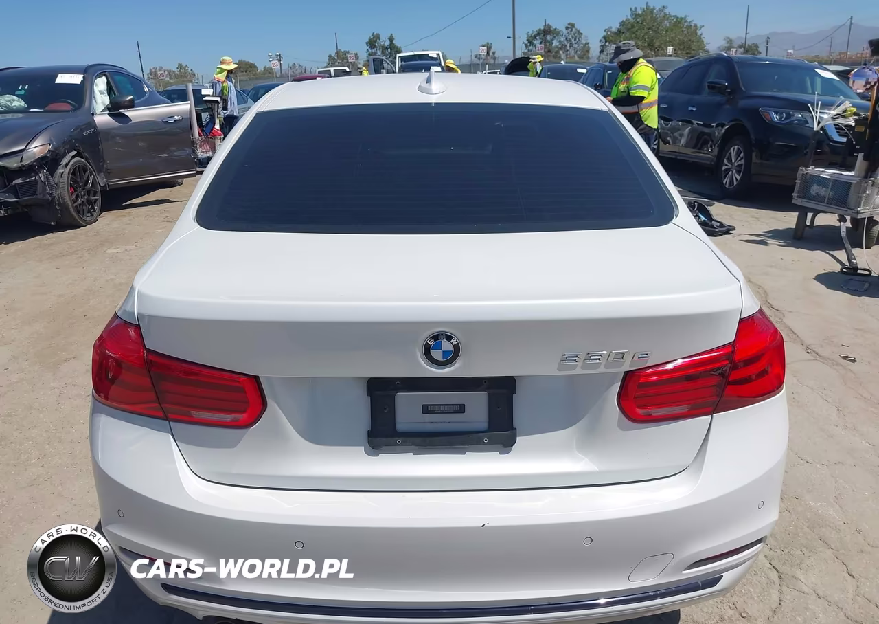 2017 BMW 330E Iperformance VIN:WBA8E1C30HA156283 - 16
