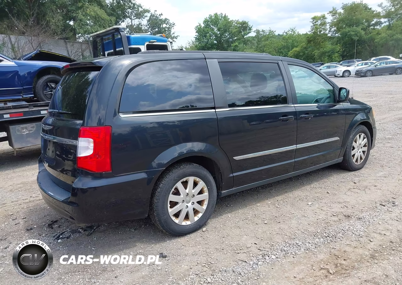 2013 Chrysler Town & Country Touring VIN:2C4RC1BG0DR766756 - 4
