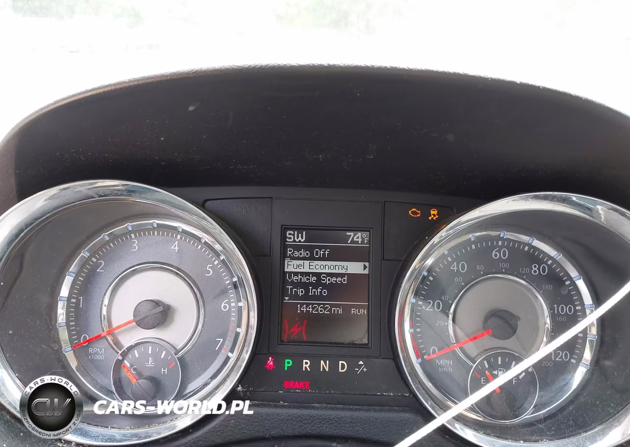 2013 Chrysler Town & Country Touring VIN:2C4RC1BG0DR766756 - 7