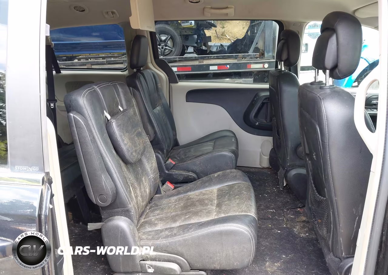 2013 Chrysler Town & Country Touring VIN:2C4RC1BG0DR766756 - 8