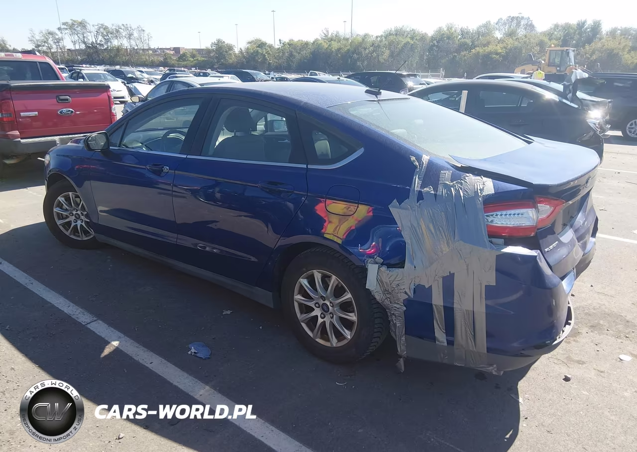 2015 Ford Fusion S VIN:3FA6P0G72FR294735 - 3