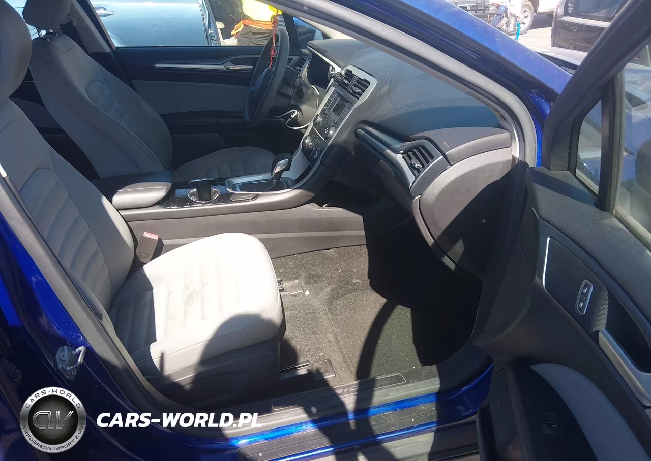 2015 Ford Fusion S VIN:3FA6P0G72FR294735 - 5