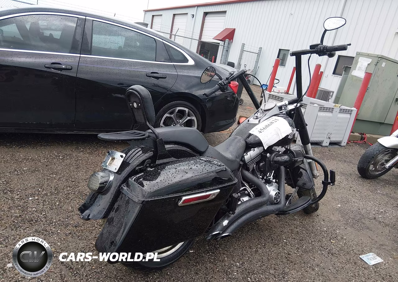 2016 Harley-Davidson Flstfb Fatboy Lo VIN:1HD1JNV12GC015123 - 4