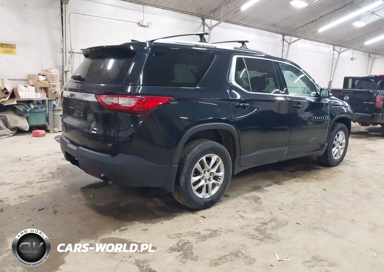 2018 Chevrolet Traverse Lt Cloth VIN:1GNERGKW0JJ139702 - 4