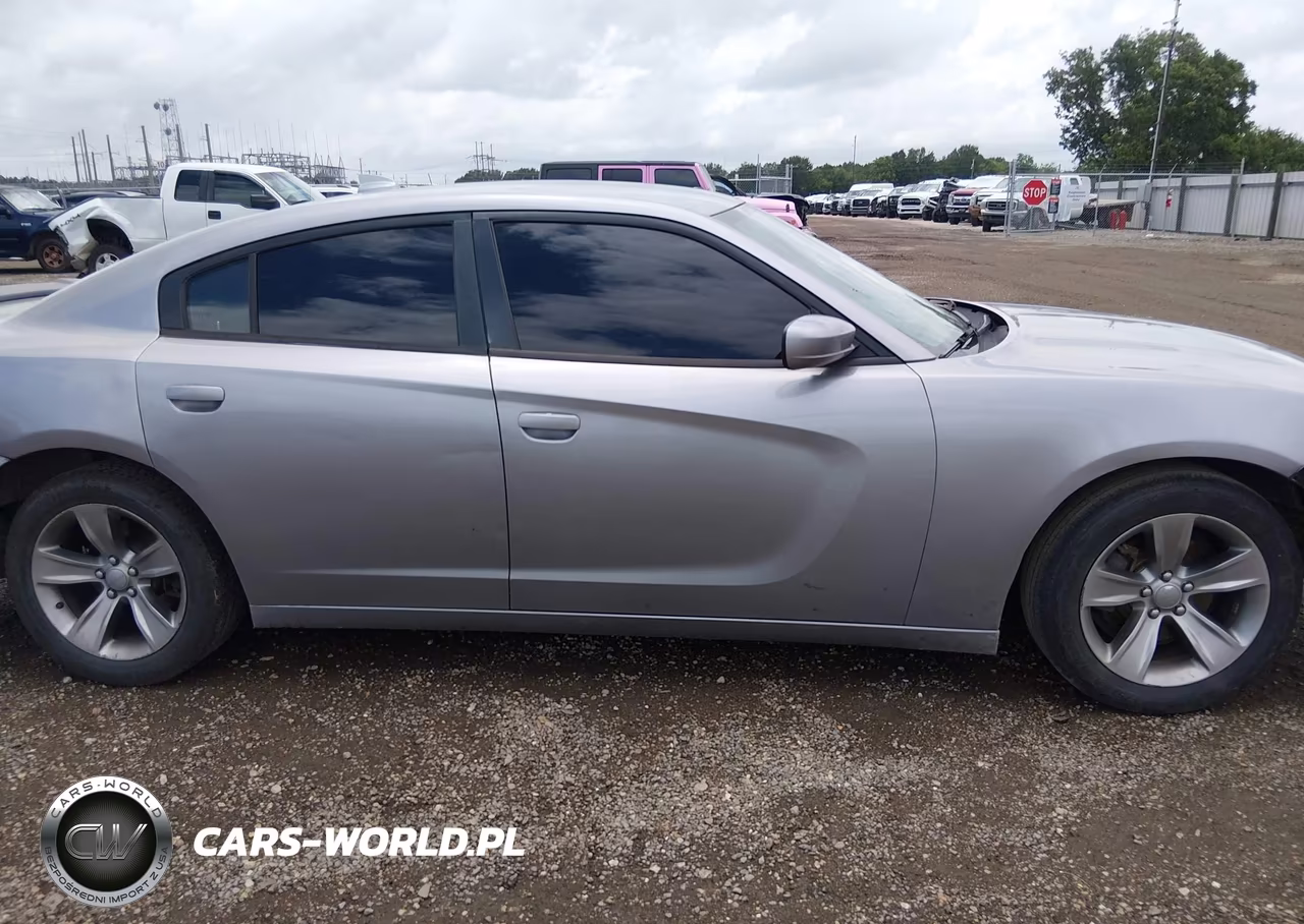 2018 Dodge Charger Sxt Plus Rwd VIN:2C3CDXHG2JH174293 - 14