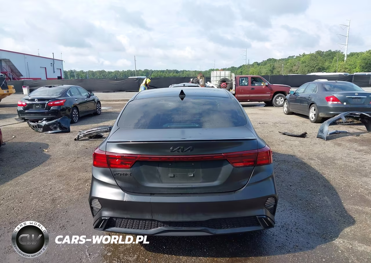 2023 Kia Forte Gt-Line VIN:3KPF54AD1PE607403 - 16