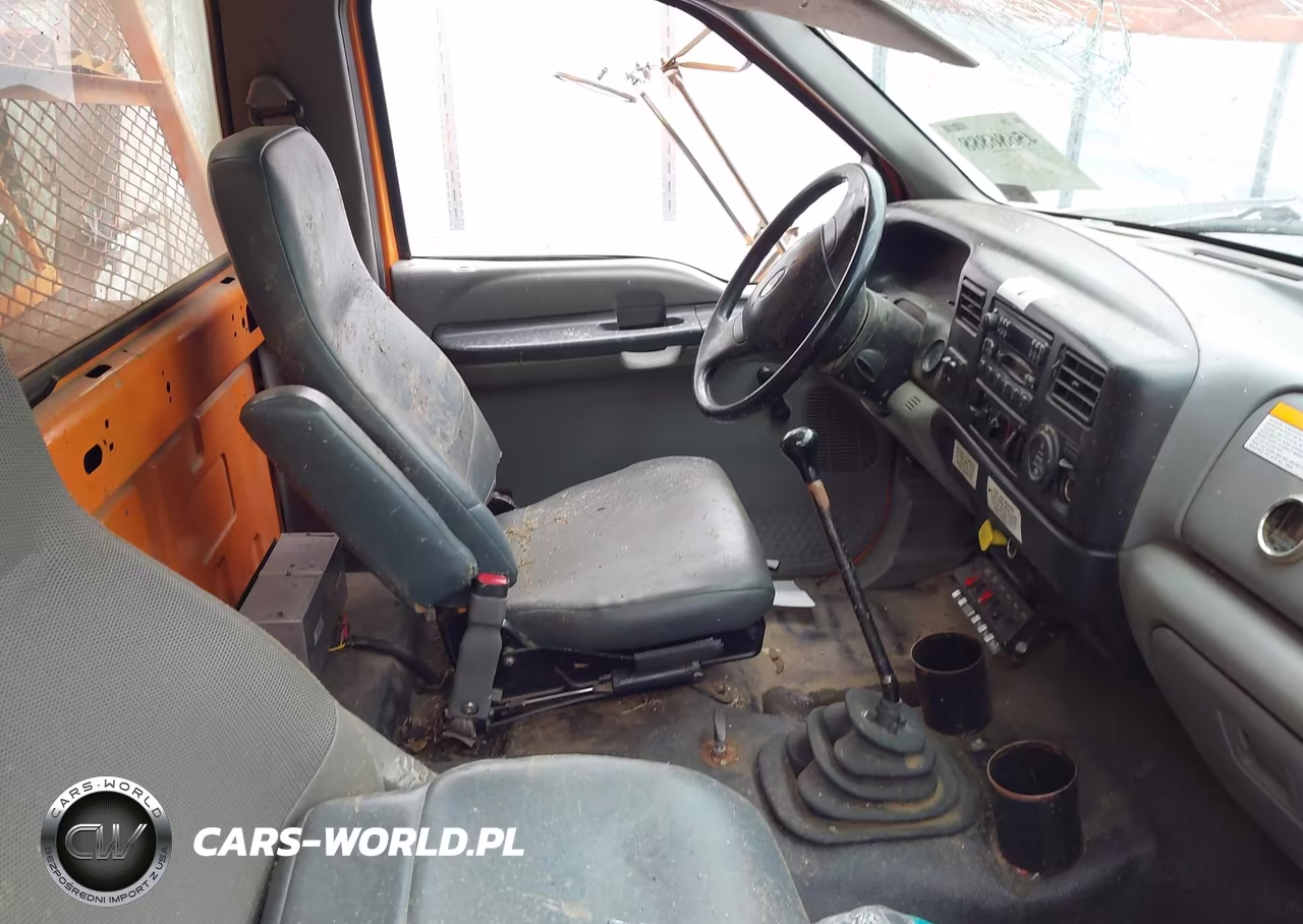 2003 Ford F750 Super Duty VIN:3FDXF75R53MB09399 - 5