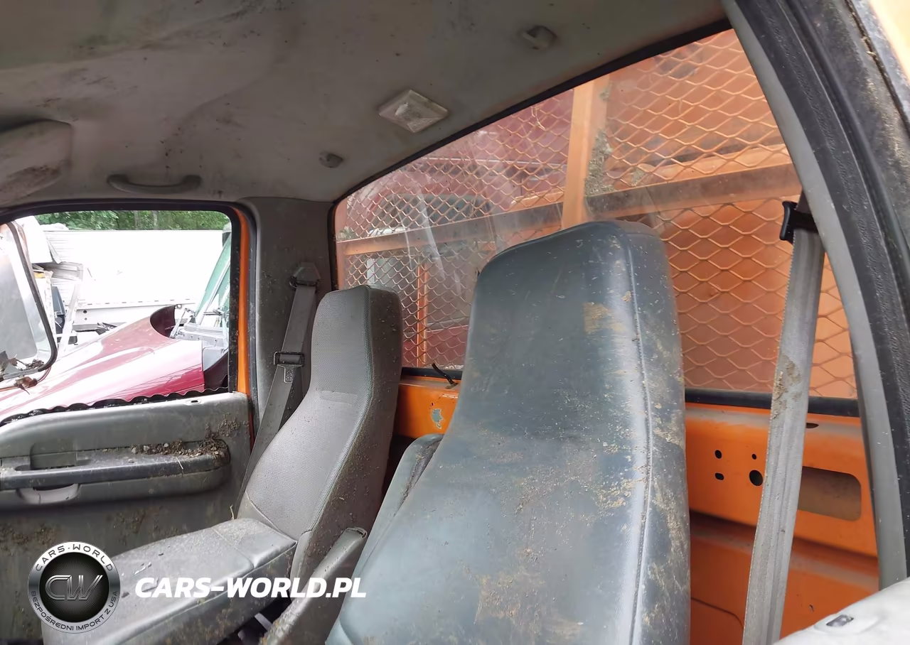2003 Ford F750 Super Duty VIN:3FDXF75R53MB09399 - 7