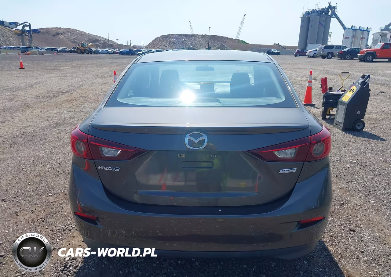 2015 Mazda Mazda3 I Touring VIN:JM1BM1V72F1249377 - 16