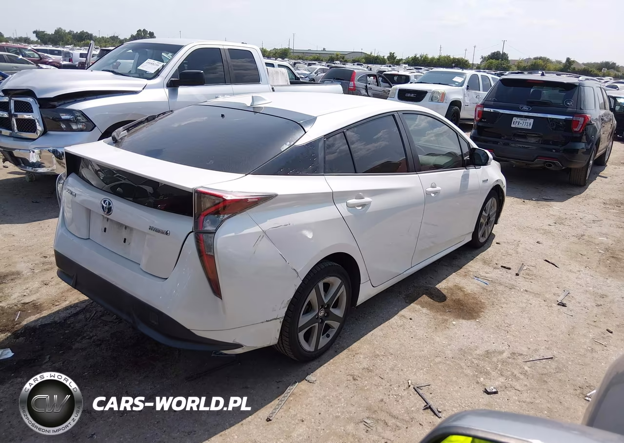 2016 Toyota Prius Three Touring VIN:JTDKARFU6G3017477 - 4