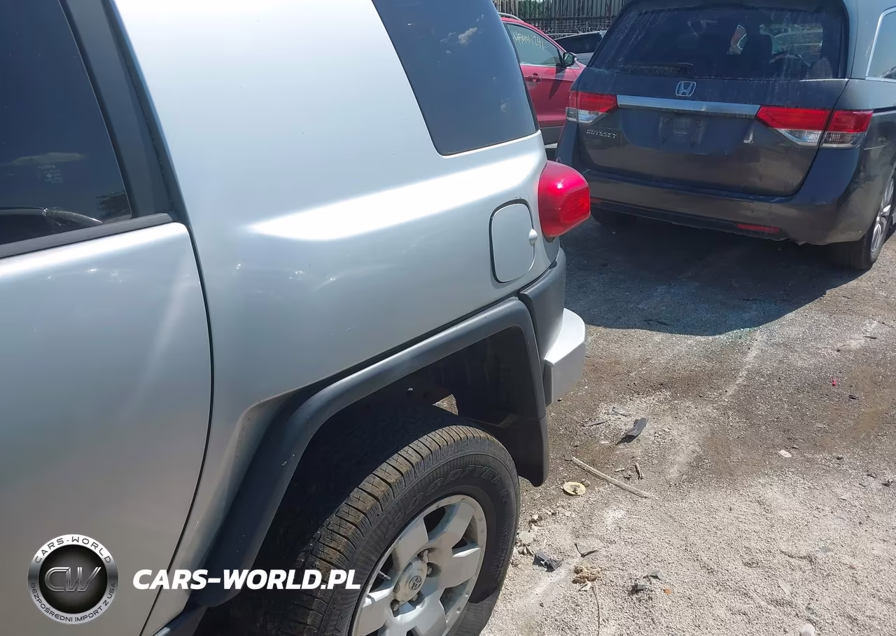 2007 Toyota Fj Cruiser VIN:JTEBU11F170046206 - 17