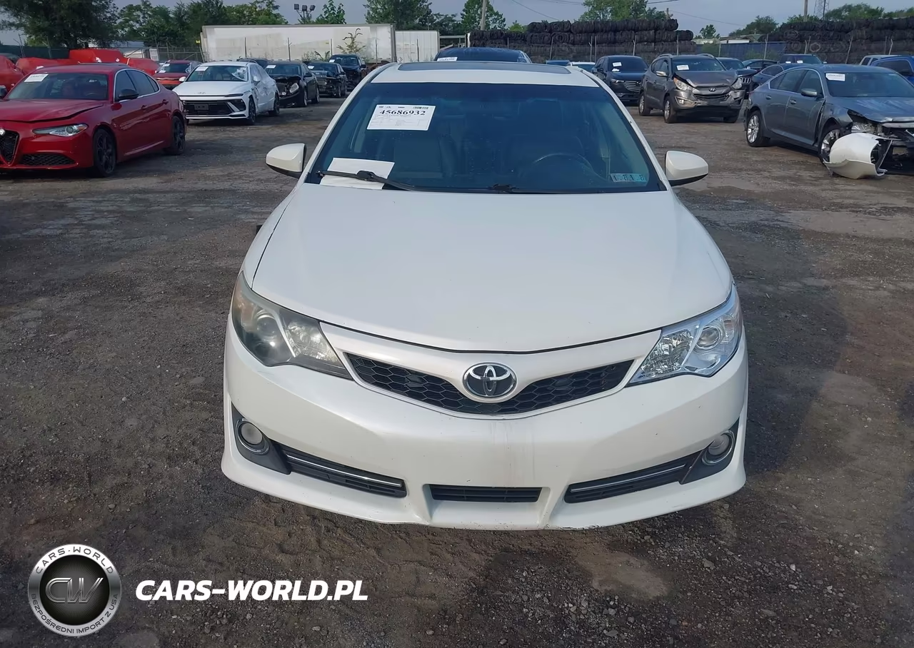 2014 Toyota Camry Se VIN:4T1BF1FK5EU418877 - 12