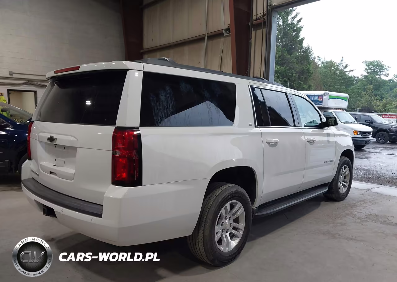 2015 Chevrolet Suburban 1500 Lt VIN:1GNSKJKC1FR569158 - 4