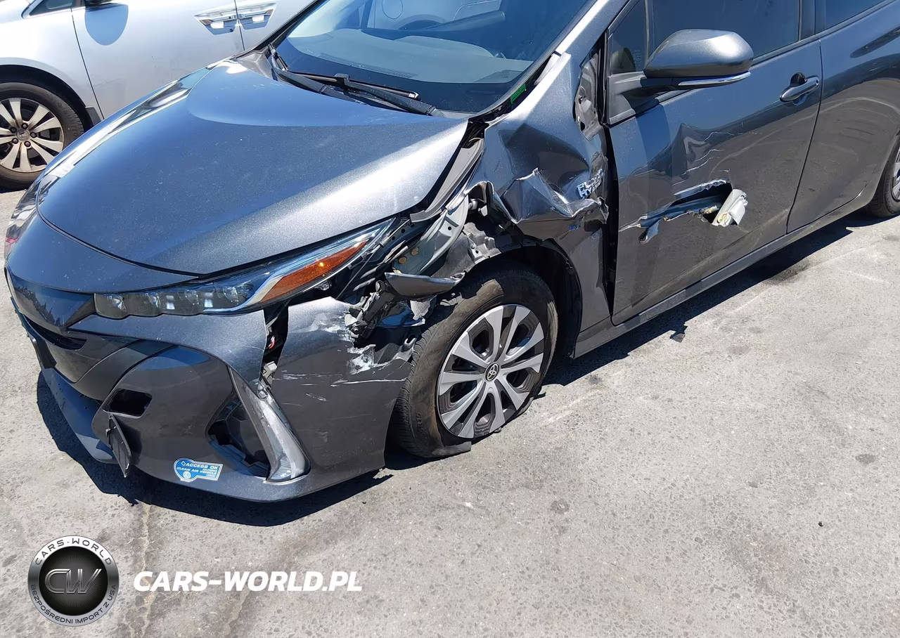 2021 Toyota Prius Prime Le VIN:JTDKAMFP5M3174393 - 6