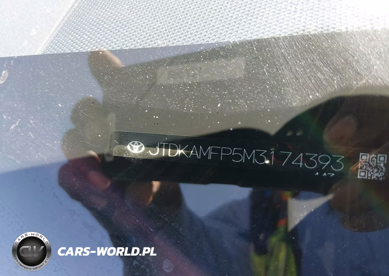 2021 Toyota Prius Prime Le VIN:JTDKAMFP5M3174393 - 9