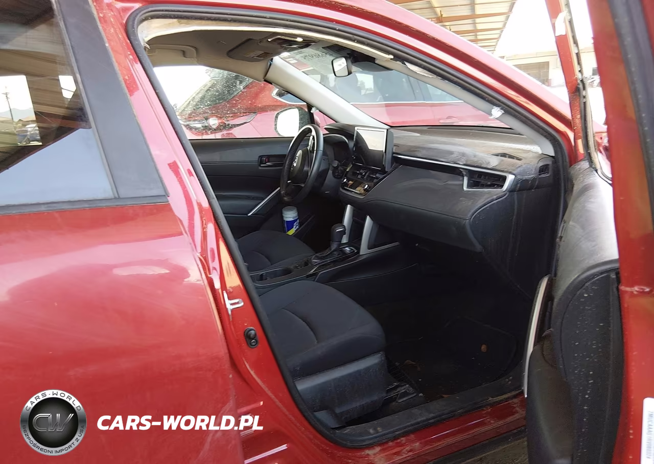 2024 Toyota Corolla Cross Le VIN:7MUCAAAG1RV080324 - 5